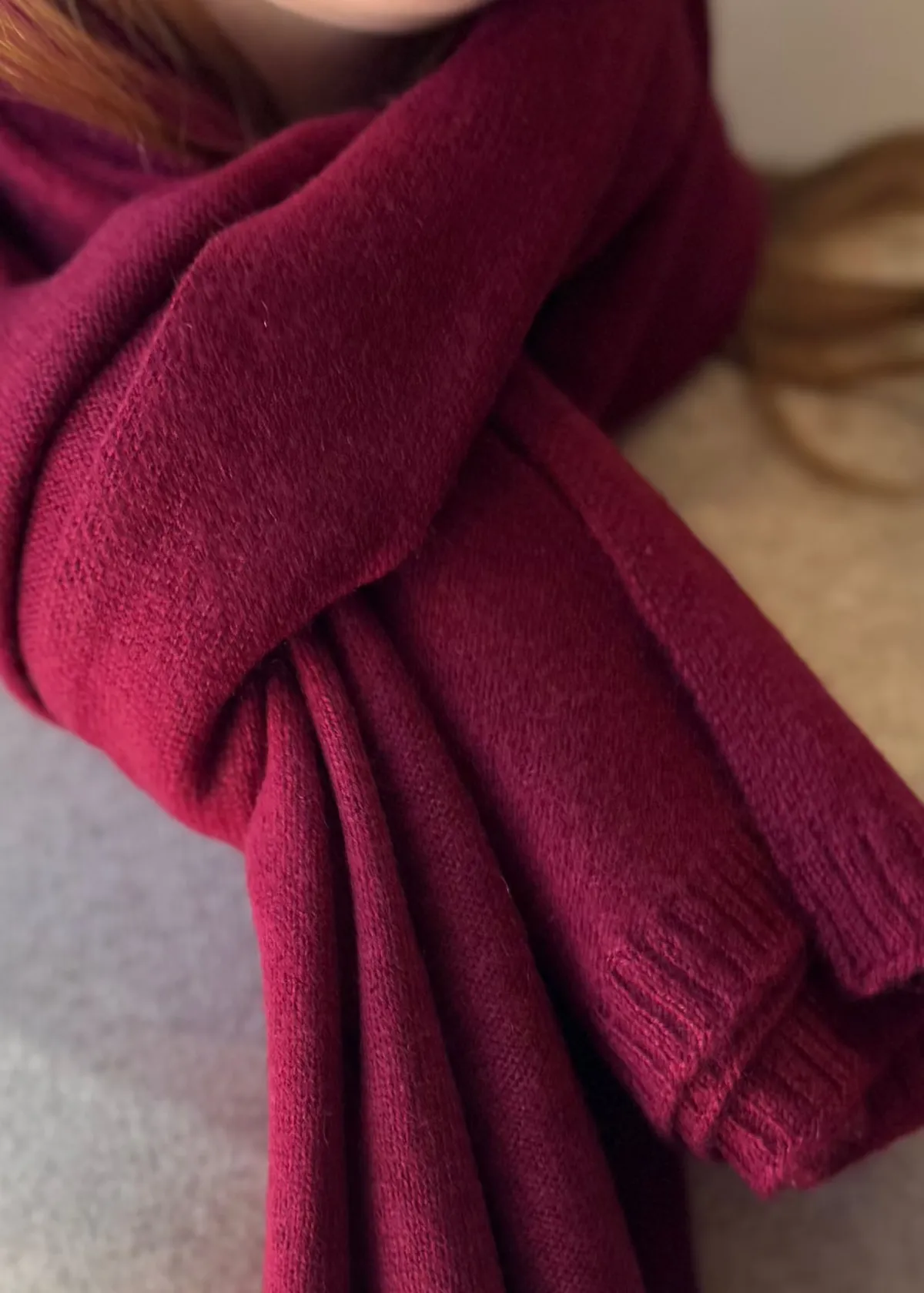 100% Cashmere Scarf in Burgundy
