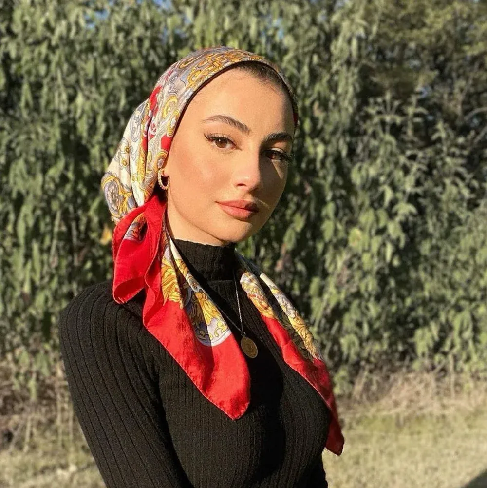 90*90CM Shawls Fashion Beach Sunscreen Silk Scarves