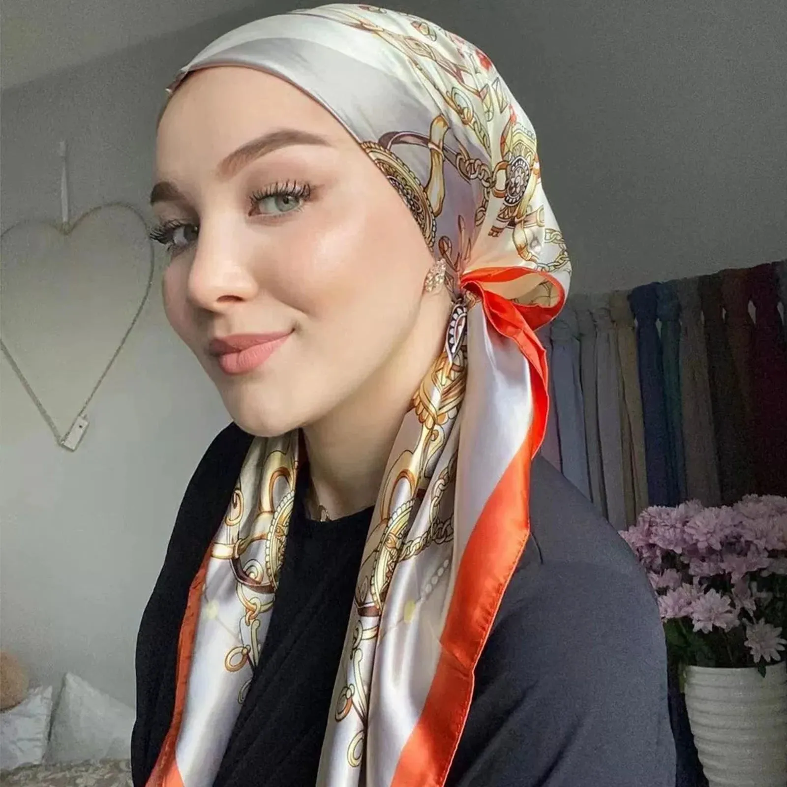 90*90CM Shawls Fashion Beach Sunscreen Silk Scarves