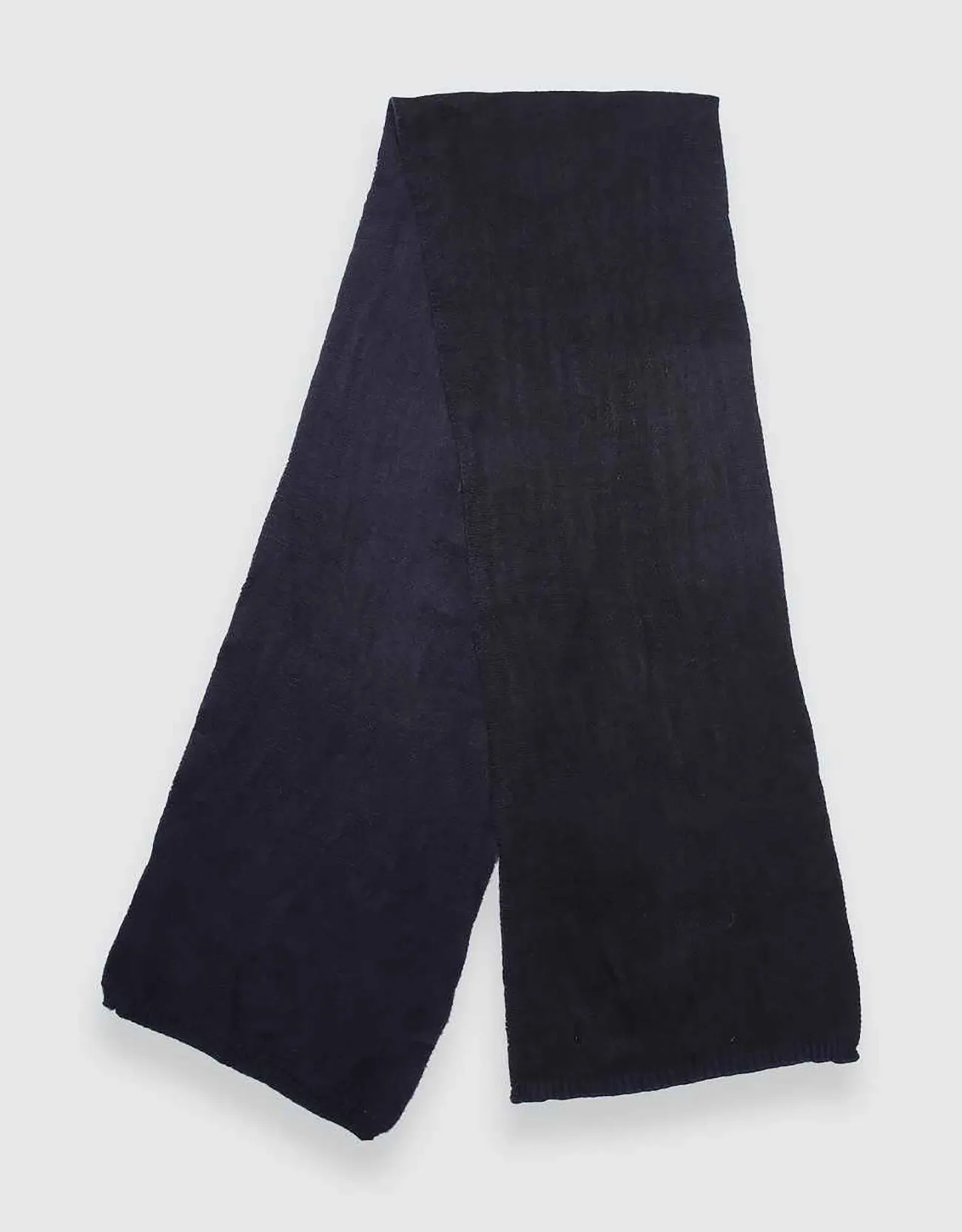 Aristocractic Fashionable Winter Scarf