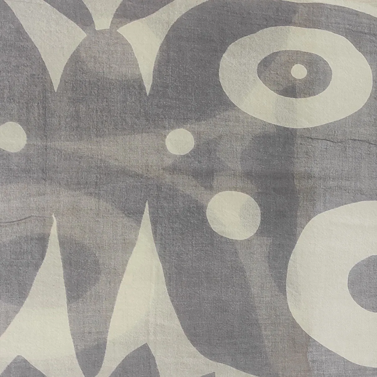 Cashmere Shawl in Butterfly Print - Charcoal
