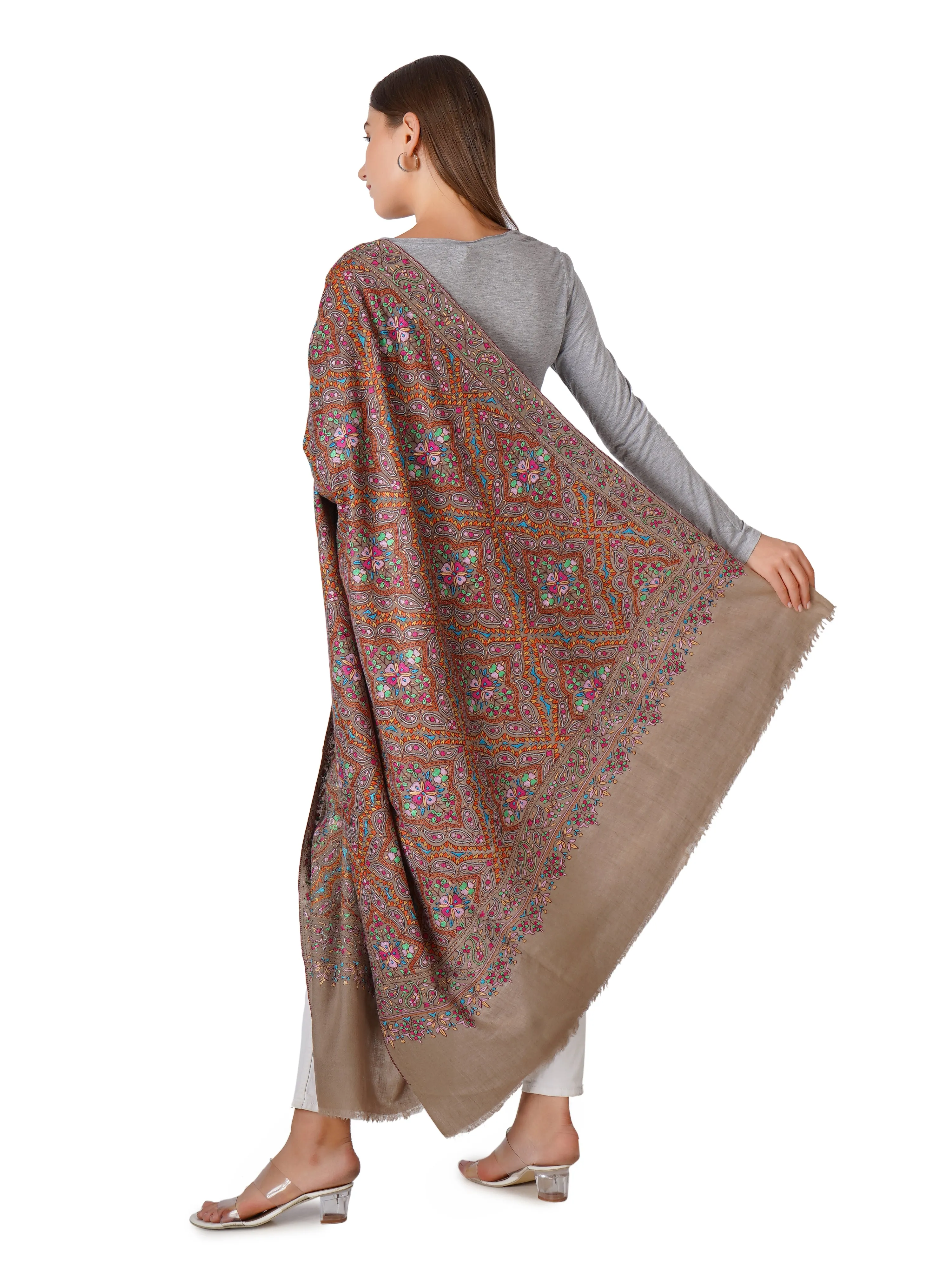 Elegant Pashmina Shawl - Elegant Pashmina Shawl - Everyday Luxury - Brown