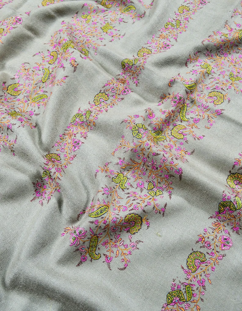 natural embroidery GI pashmina shawl 7889