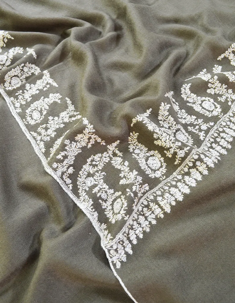 natural embroidery Pashmina shawl 8648