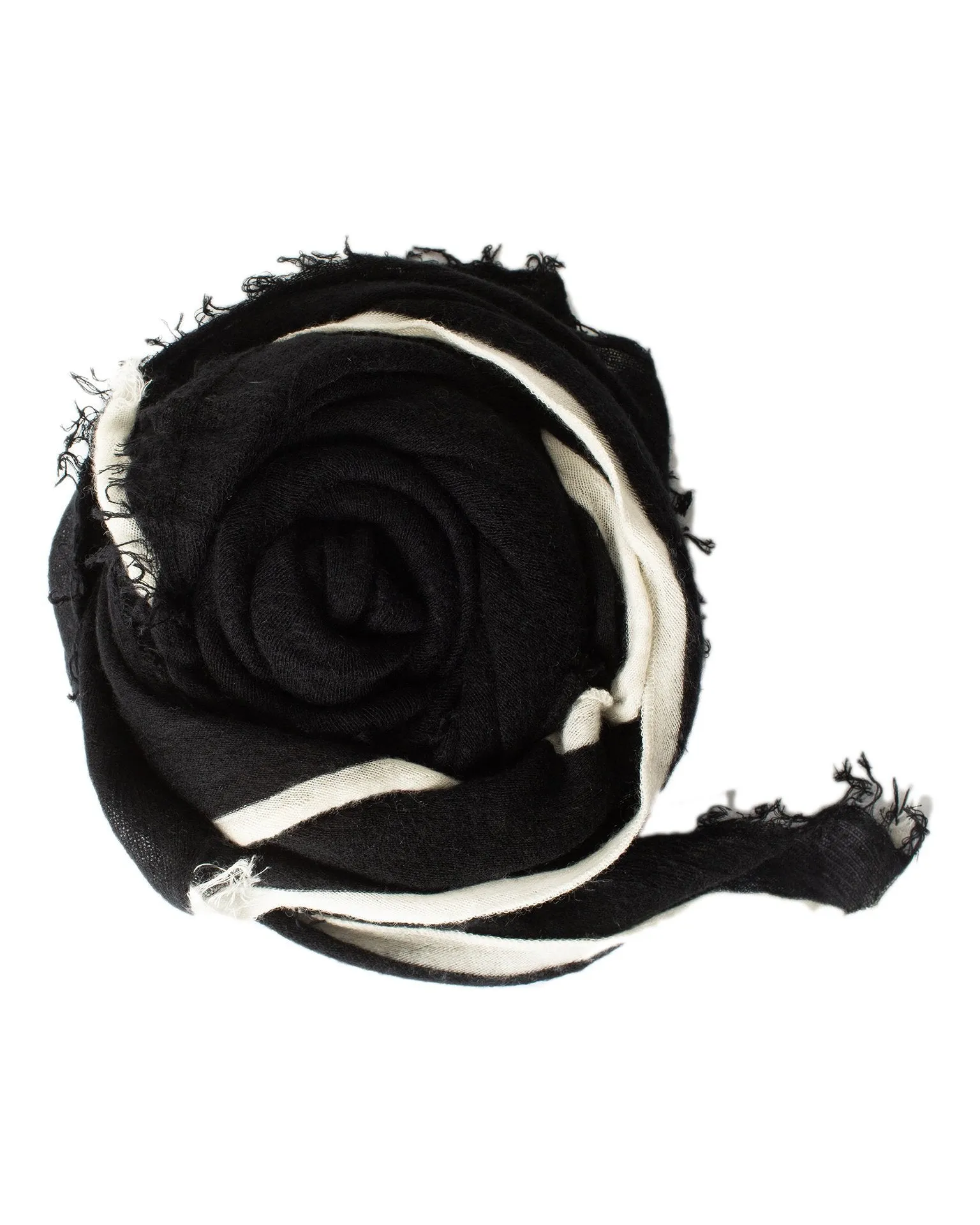 Rosa Cashmere Scarf in Black x Milk