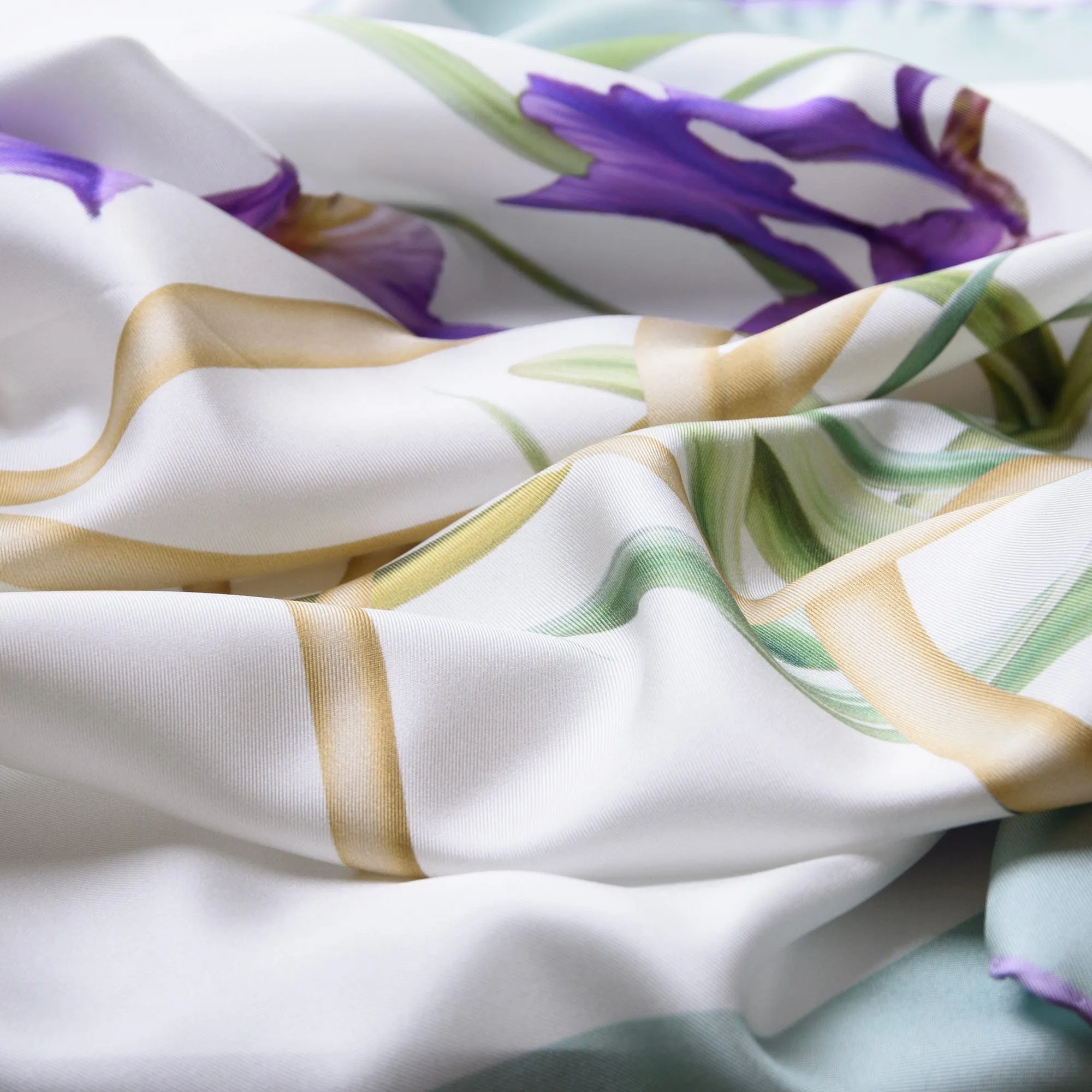 Susanna - Hand Rolled Silk Foulard - Mint