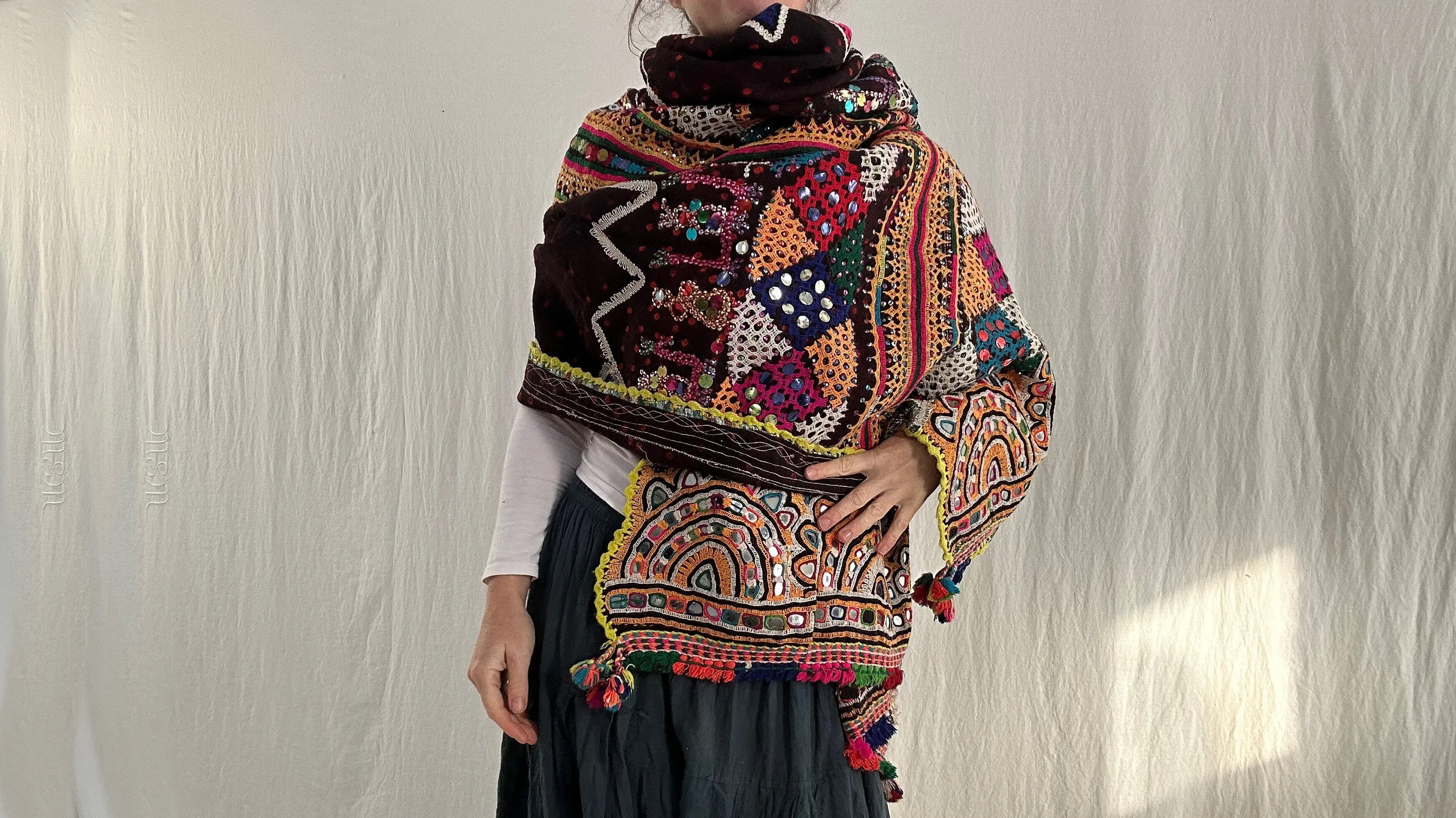 Vintage Rabari Wool Shawl & Throw. Mirror Work and Embroidered 0773